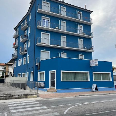 Hotel Belvedere Porto Sant'Elpidio Exterior photo