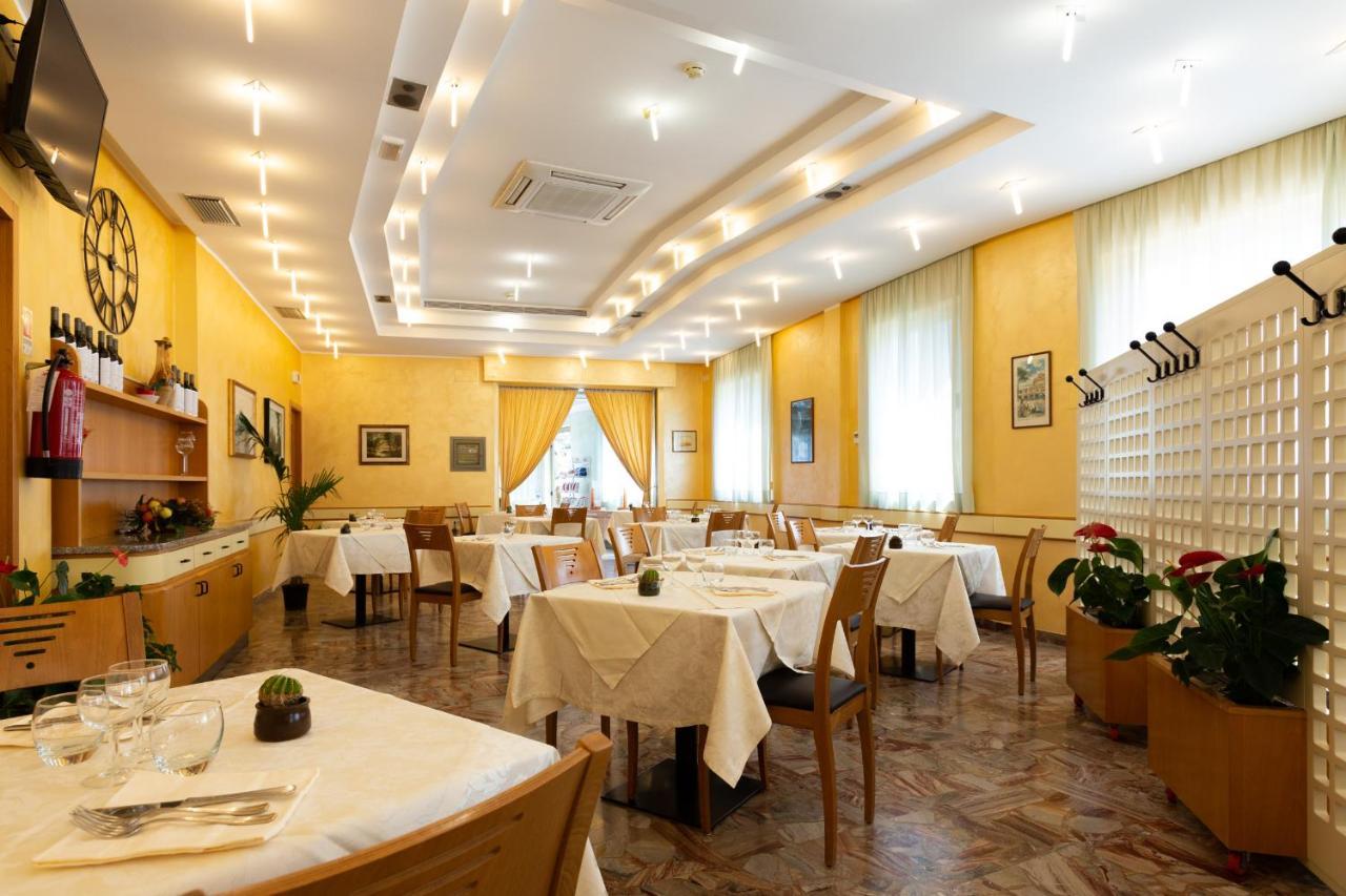 Hotel Belvedere Porto Sant'Elpidio Exterior photo