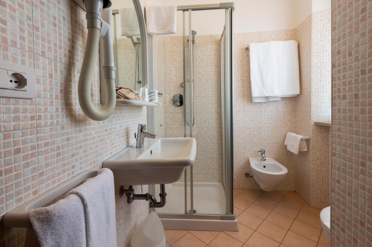 Hotel Belvedere Porto Sant'Elpidio Exterior photo